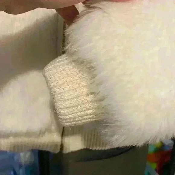 White  fluffy winter jacket - Picture 6 of 7